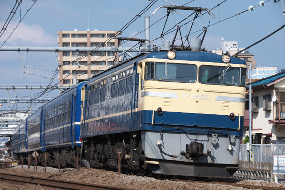 高崎12系、高崎旧客4両、EF65 501 、EF64 11両セット 2024年4月23日 電気機関車 EF65 501 による旧型客車 2両と12系