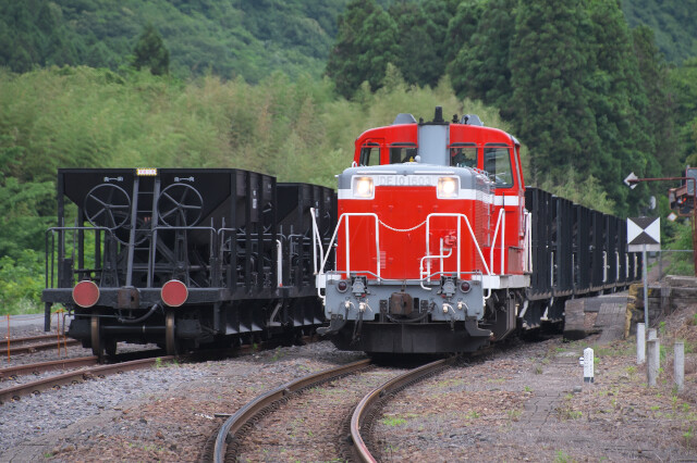 De10 ホキ800による西金工臨 リョウタンpp