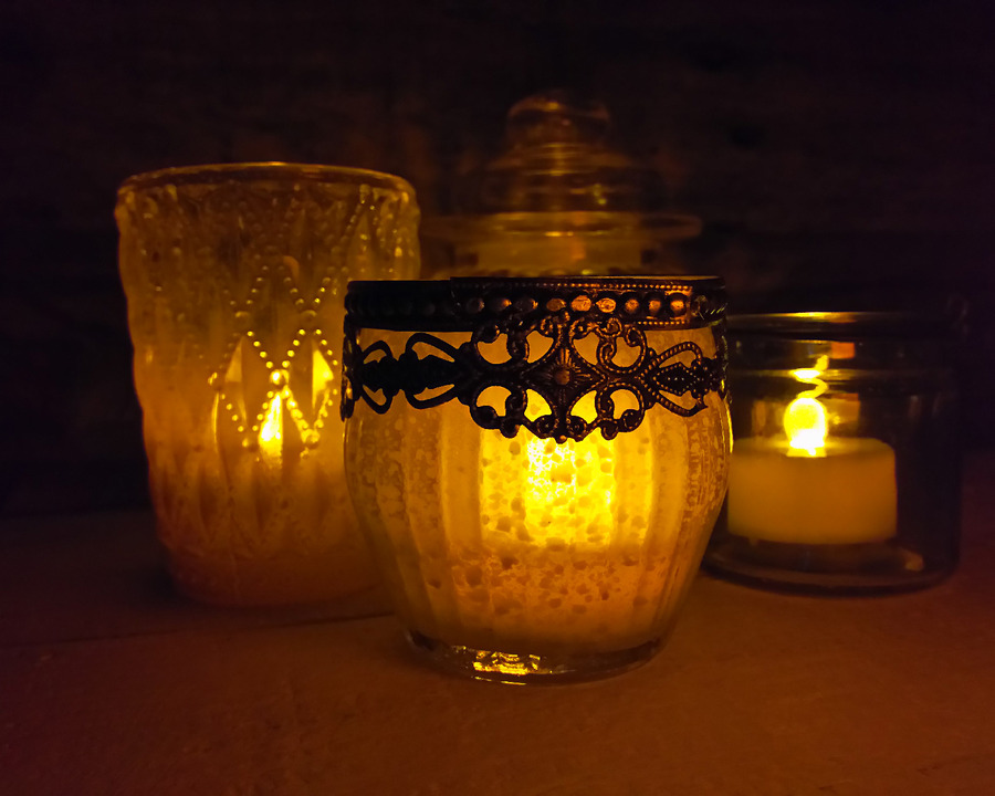 CandleLight_1600x1280