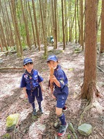 �����������8