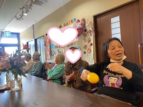 LINE_ALBUM_R5 6月誕生日会_230617_7