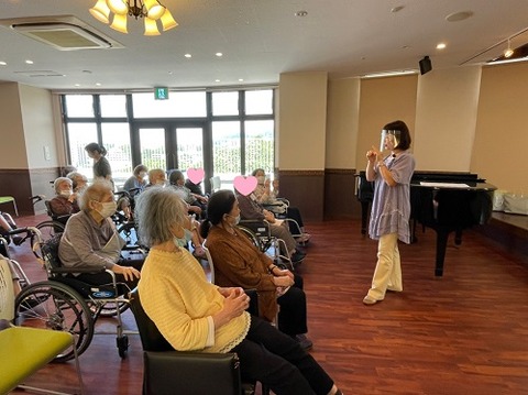 img_LINE_ALBUM_2022616    音楽療法_220620_0
