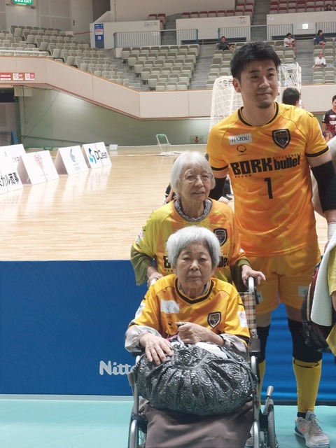 LINE_ALBUM_フットサルの試合観戦_250809_34