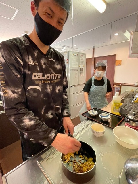 img_LINE_ALBUM_2022324  つくしの袴とり_220328_9