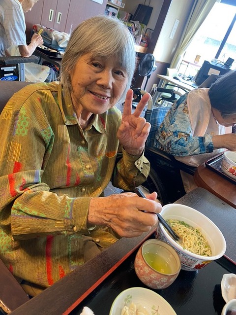 img_LINE_ALBUM_ラーメン食事会_220902_5