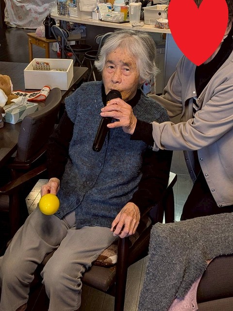 LINE_ALBUM_11月お誕生日会_251114_14