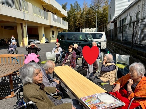 LINE_ALBUM_4月お花見_260405_9