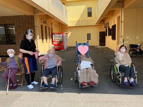 img_LINE_ALBUM_2022.8.30　シャボン玉_220831_12