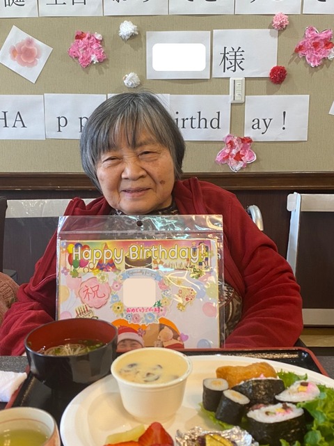 img_LINE_ALBUM_中尾様誕生日会_220427_7