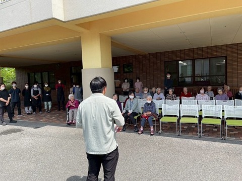 img_LINE_ALBUM_2025523  消防避難訓練_250523_65