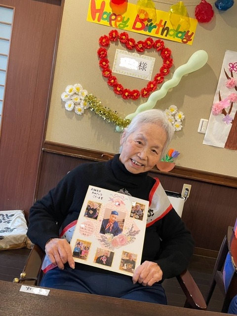 LINE_ALBUM_誕生日会_250317_27