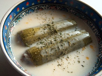 stuffed zucchini in yogurt soup