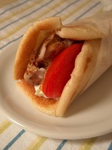 gyros me pita
