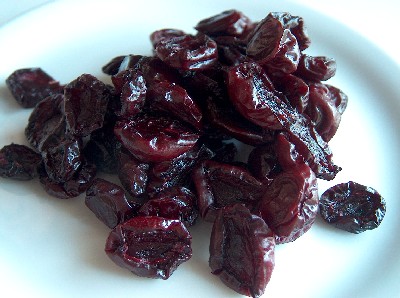 semi-dried sour cherries