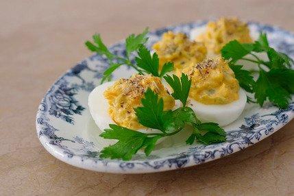 2020.10.26 olive achar deviled eggs2