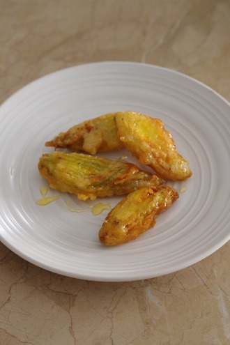 2025.08.04 kolokythoanthi 1