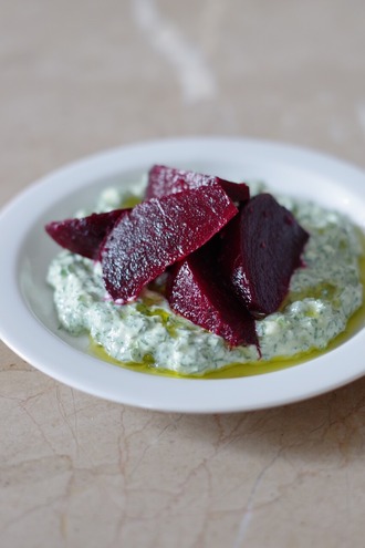 2020.12.16 beetroot with dill spread