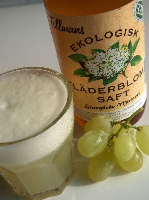 white grape & elderflower drink