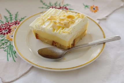 2024.05.12 ekmek me tsoureki1