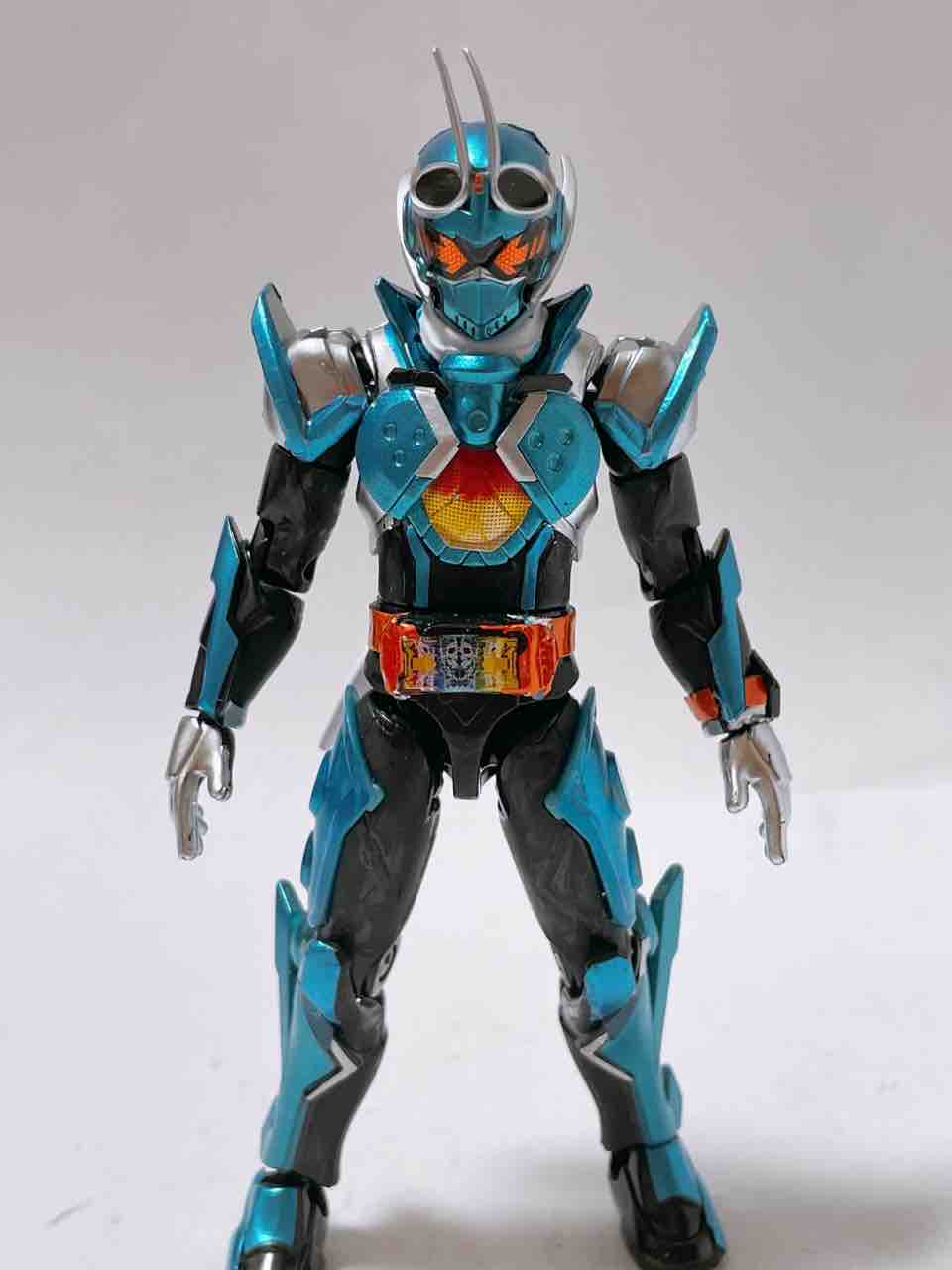 装動 仮面ライダーガッチャード レビュー : けーはちの装動ブログ