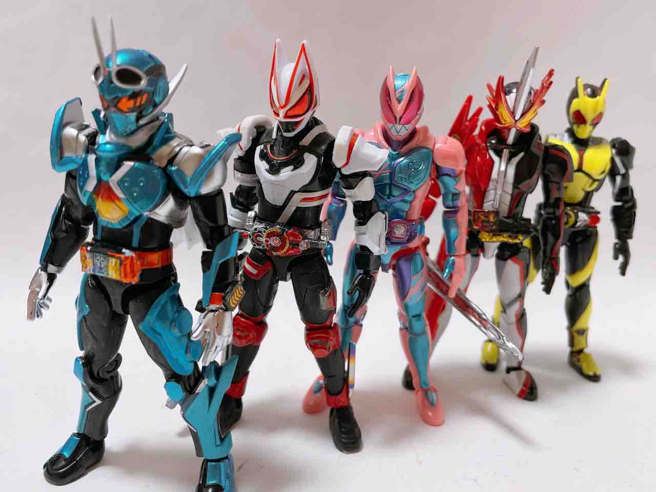 装動 仮面ライダーガッチャード レビュー : けーはちの装動ブログ