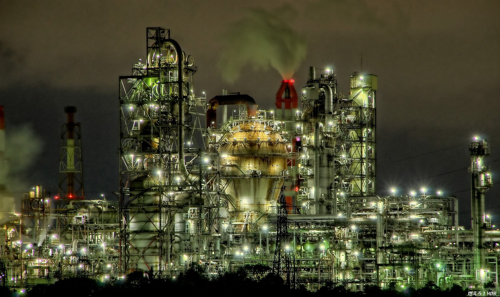 工場夜景 四日市コンビナート 燃えろ Hdr