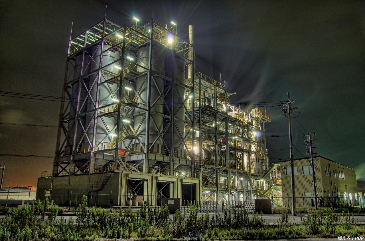 工場夜景 姫路 広畑埠頭2 燃えろ Hdr