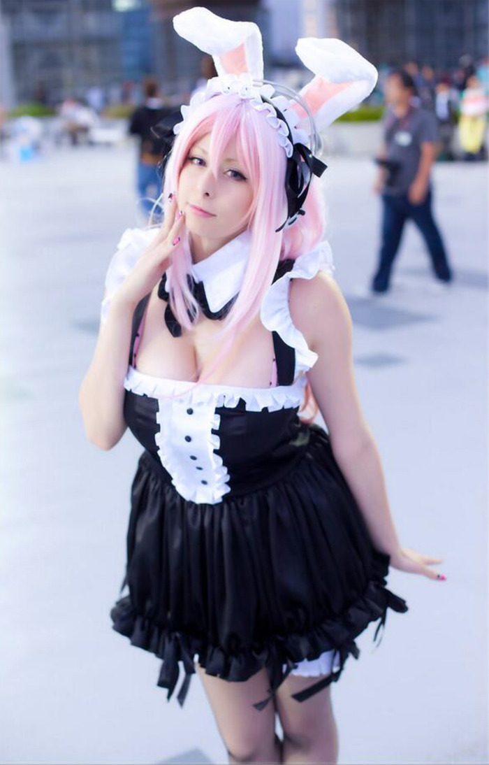 むちむち爆乳【ユリコ・タイガー】エロコスプレ画像集