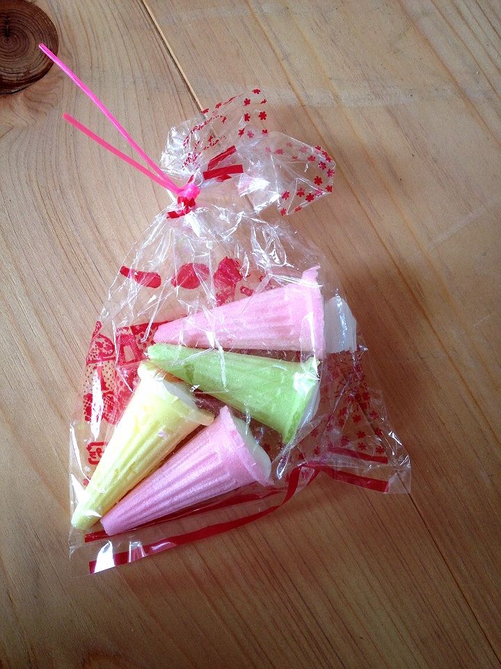 駄菓子大好き*(^o^)/*私的版駄菓子図鑑(17) : 明日の私