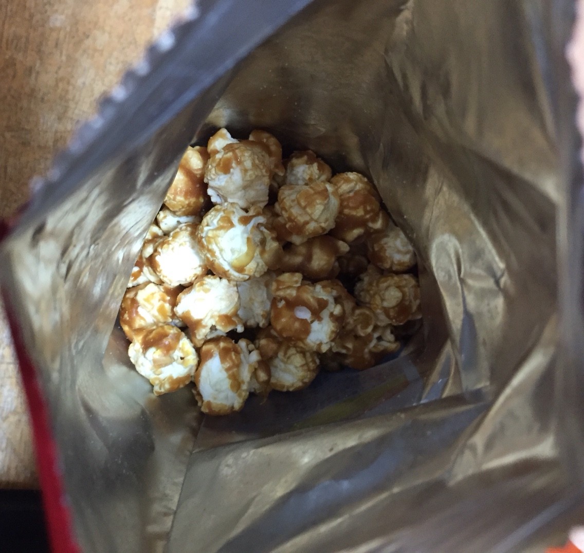 ジャパンフリトレー Mike Popcorn Rich Caramel栄養成分 カロリー 明日の私