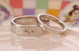 クロスの結婚指輪