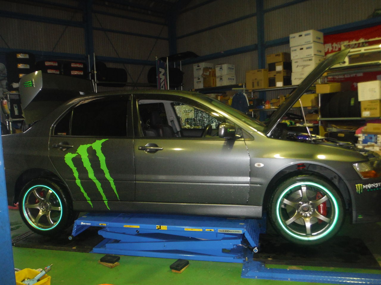 ランエボ 車高調 スプリング交換 Shaftのブログ 春日井市 タイヤ交換 名古屋市 サス交換 持ち込み 豊山町 愛知県 小牧市 尾張旭市 サスペンション交換 一宮市 愛知県