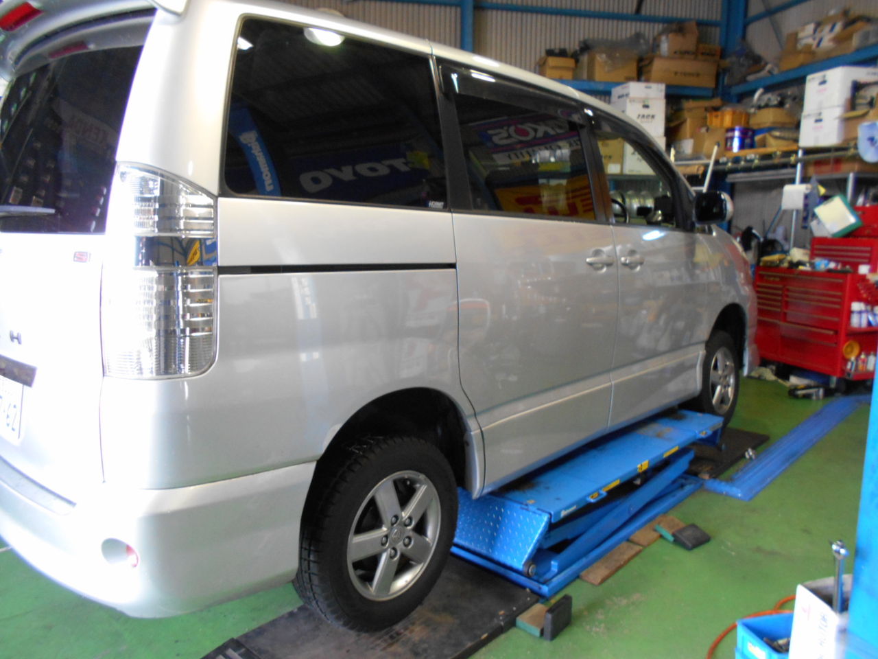 タイヤ交換 トーヨー トランパス Mpz Voxy Shaftのブログ 春日井市 タイヤ交換 名古屋市 サス交換 持ち込み 豊山町 愛知県 小牧市 尾張旭市 サスペンション交換 一宮市 愛知県