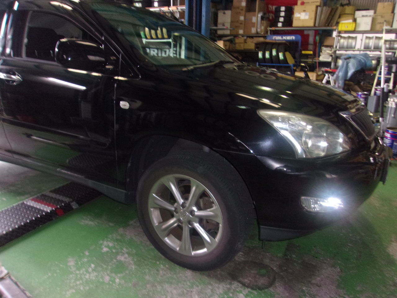 タイヤ交換 Kenda Kr30 ハリアー Shaftのブログ 春日井市 タイヤ交換 名古屋市 サス交換 持ち込み 豊山町 愛知県 小牧市 尾張旭市 サスペンション交換 一宮市 愛知県