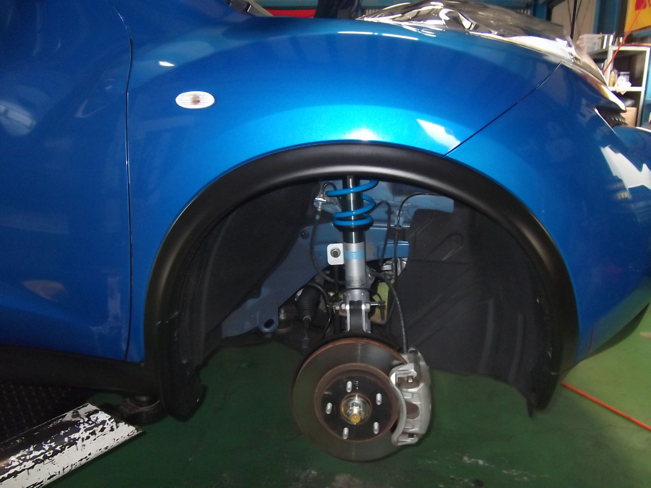 日産 ジューク 車高調取り付け Shaftのブログ 春日井市 タイヤ交換 名古屋市 サス交換 持ち込み 豊山町 愛知県 小牧市 尾張旭市 サスペンション交換 一宮市 愛知県