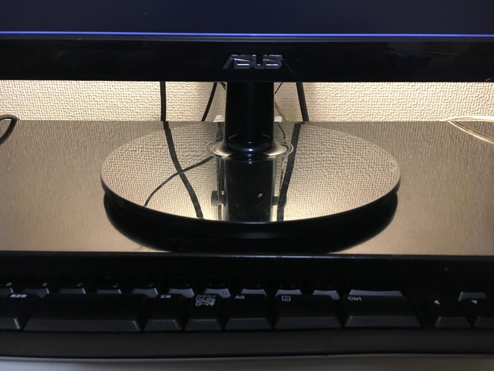 pc 画面 が 揺れる
