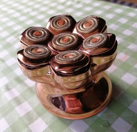 ヘッドシェイバー