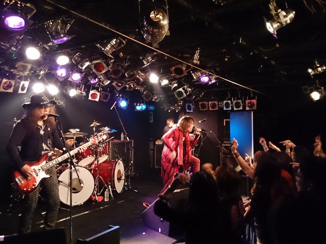 2015.12.25.Fri.広島セカンド・クラッチ【EARTHSHAKER 2015 BIRD TOUR ...