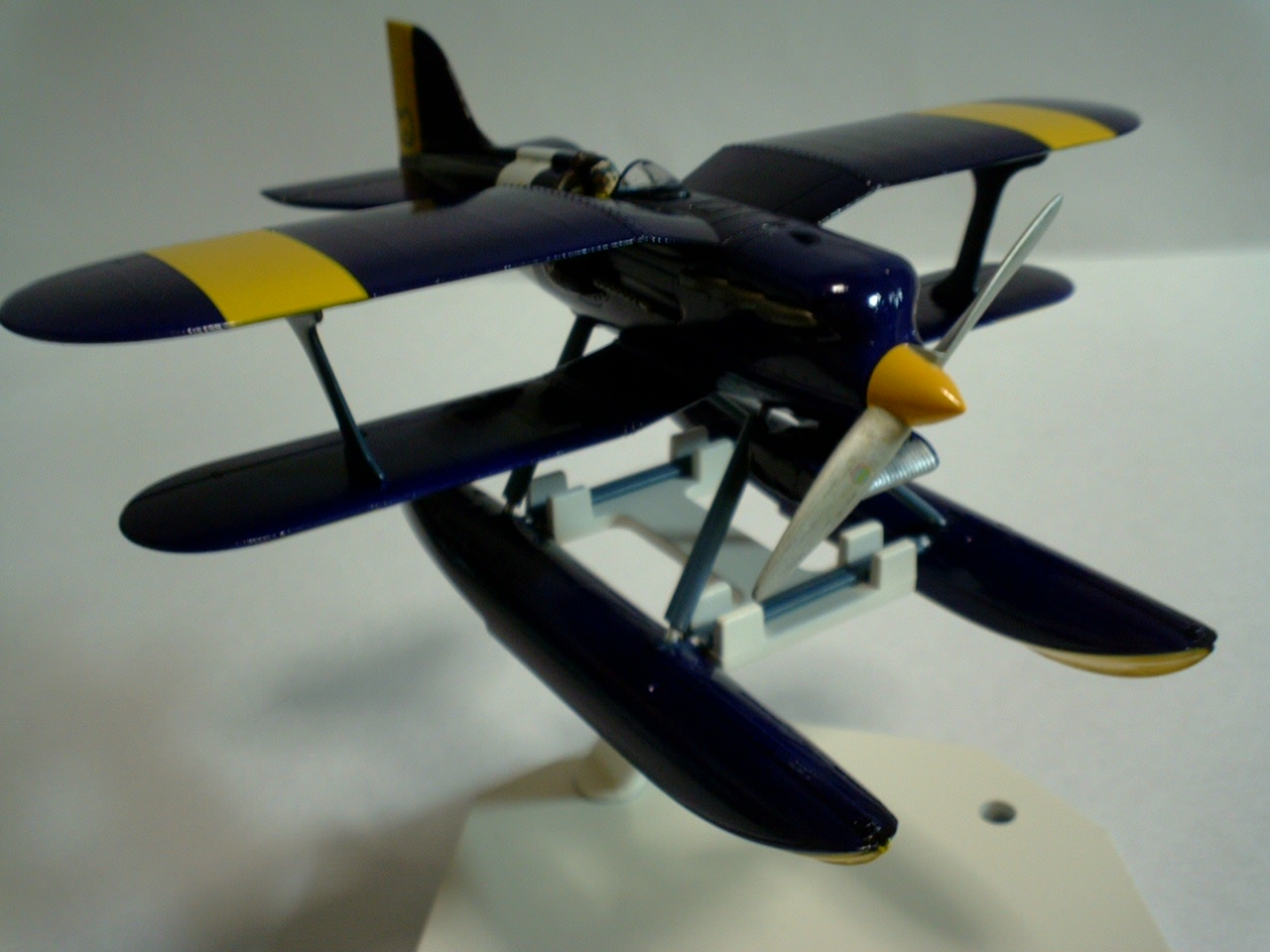 紅の豚 1/48 スケールプラモデル カーチスR3C-0 非公然水上戦闘