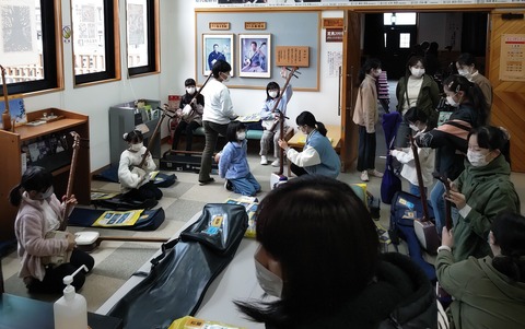 1668817220408.jpg三味線部1