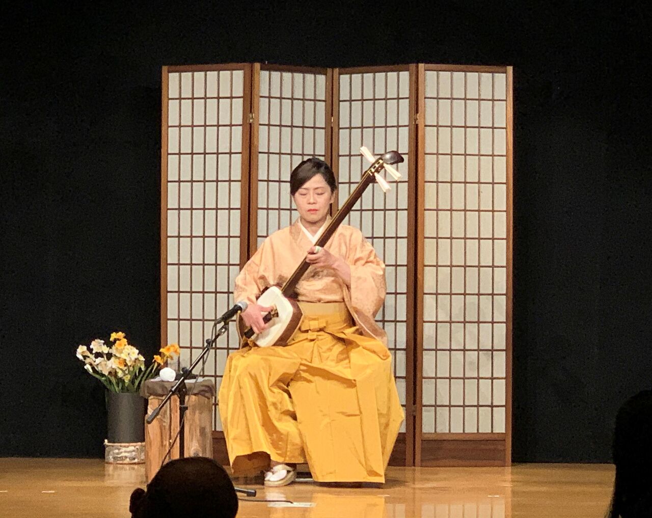 田植え時期の めえもん 津軽三味線会館 田植え時期の めえもん 津軽三味線会館