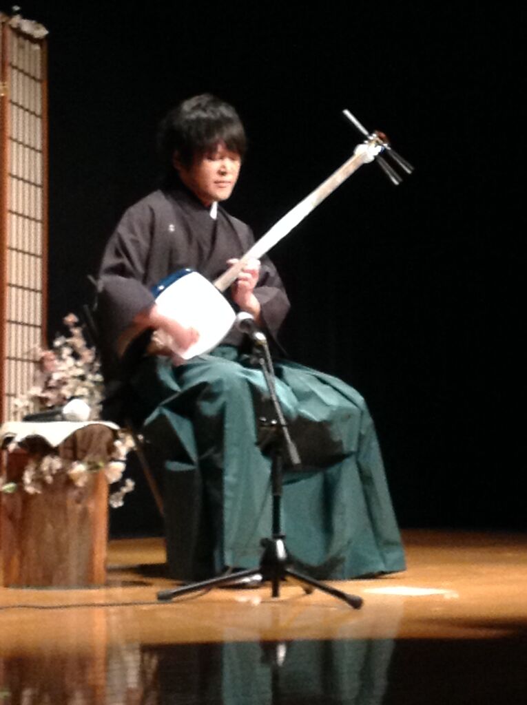 ☆美品！ 津軽三味線 樫の木バチ 津軽らしい音を奏でます