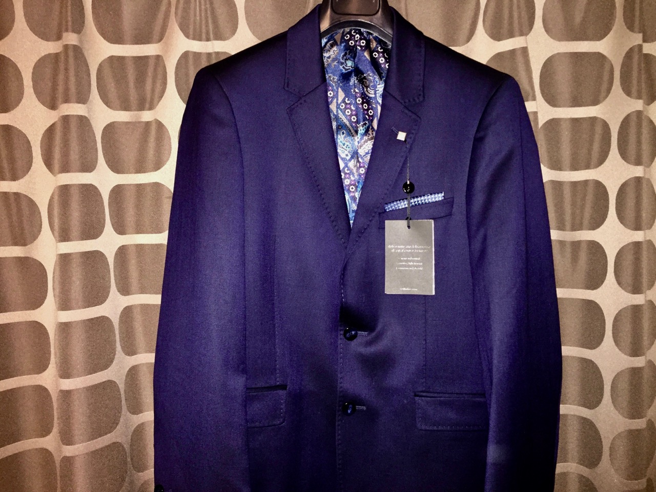 ロンドン TED BAKERでスーツ購入 : 会社員の海外1人旅