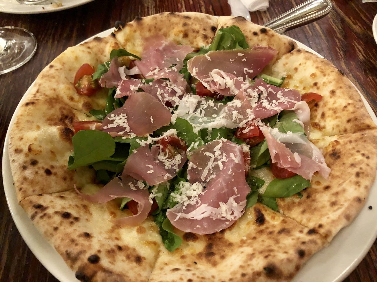 Cafe La Bohemeでディナー 会社員の海外１人旅