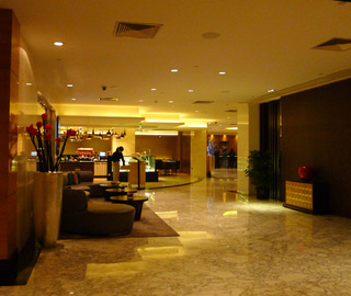 中国・上海 虹橋地区のホテル ルネッサンス揚子江上海ホテル（上海揚子江万麗大酒店）Renaissance Yangtze Shanghai Hotel