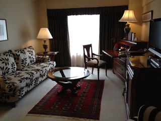 東京羽田空港国際線発、上海・虹橋行きの日本航空「JL081」便