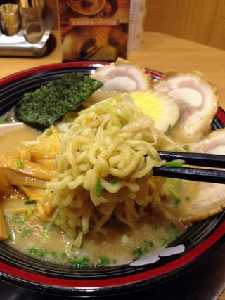 屯京(とんちん)ラーメン @上海・尚嘉中心