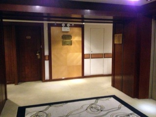 レインボーホテル(虹橋賓館)
