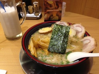 屯京(とんちん)ラーメン @上海・尚嘉中心