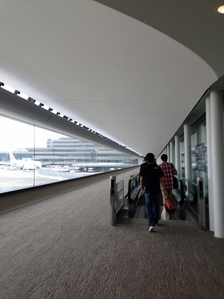 84回目の上海--日本航空「JL872」便